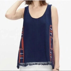 Madewell Boho Sleeveless Embroidered
Tassel Hem Top